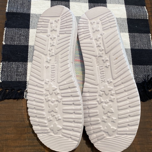 Hey Dudes! - Picture 7 of 7